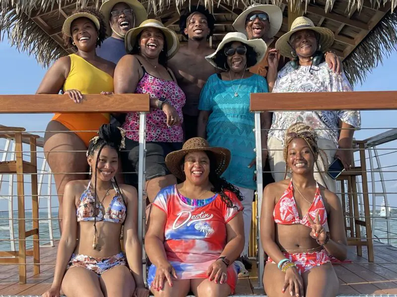 tikit boat group celebration